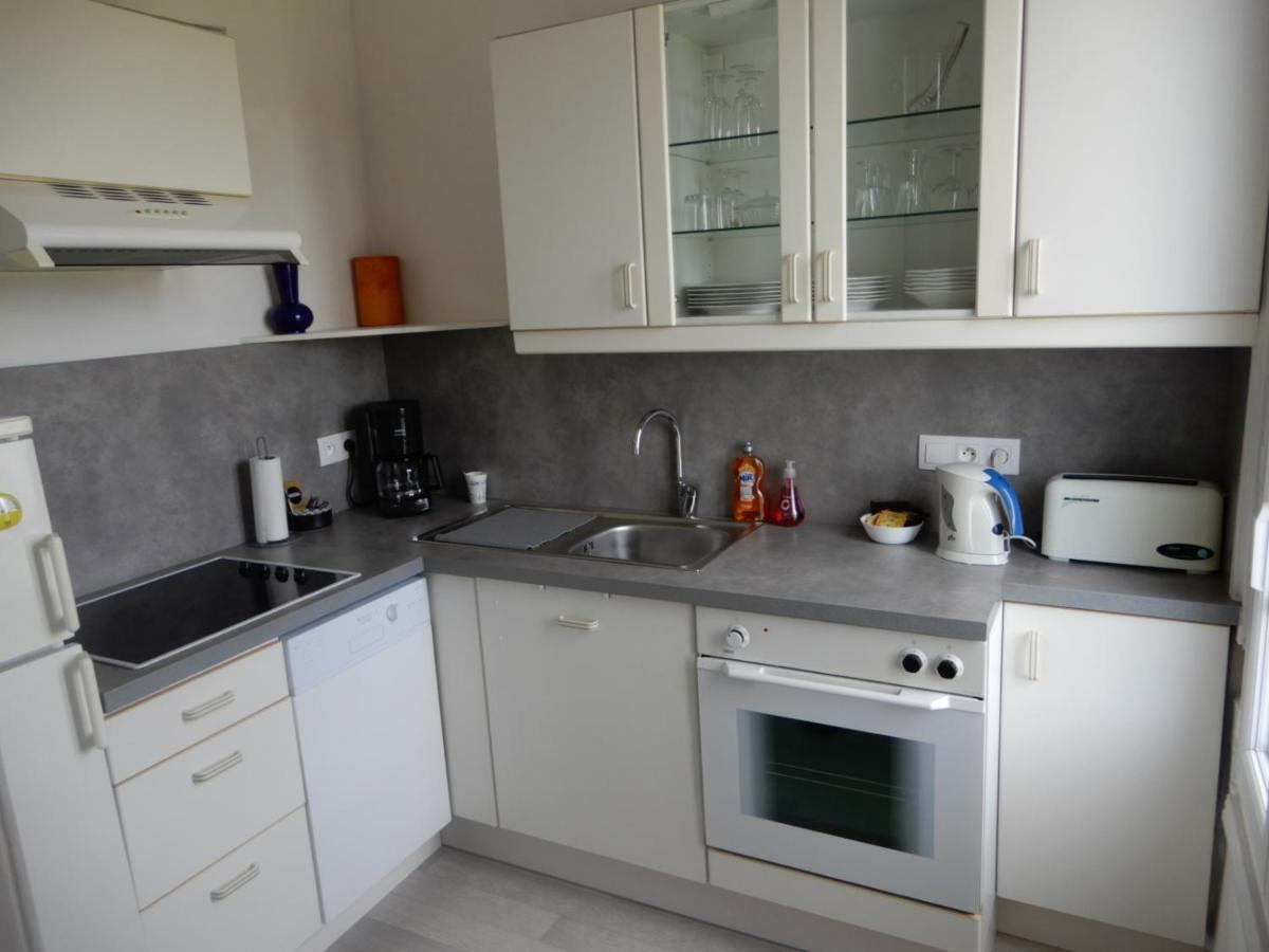 Appartement avec grand balcon et vue à 300 m plage, lit Queen Size Mers-les-Bains Exterior foto