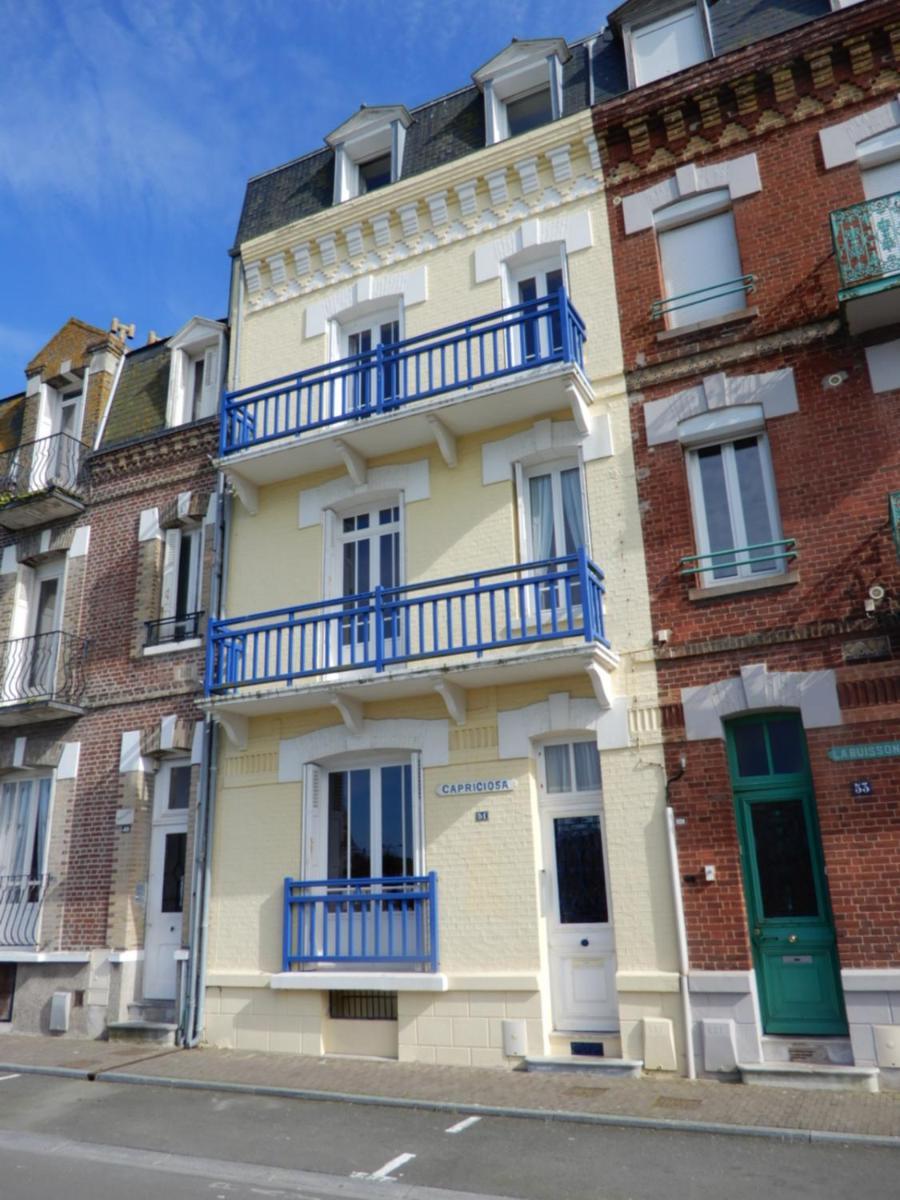 Appartement avec grand balcon et vue à 300 m plage, lit Queen Size Mers-les-Bains Exterior foto